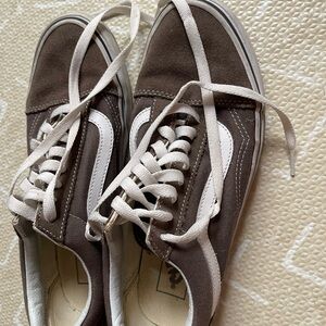 Women's Vans size 9